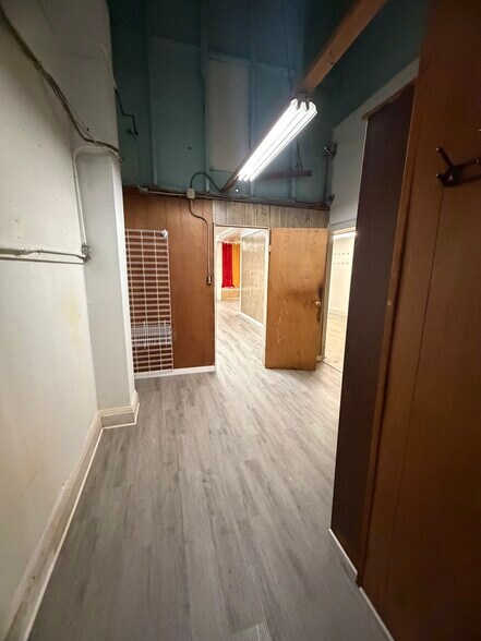 More Photos Of 79 W Portal Ave, San Francisco Storefront For Lease