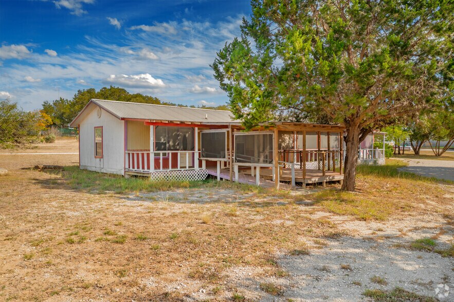 9101 FM 1283, Lakehills, TX 78063 Self Storage For Sale