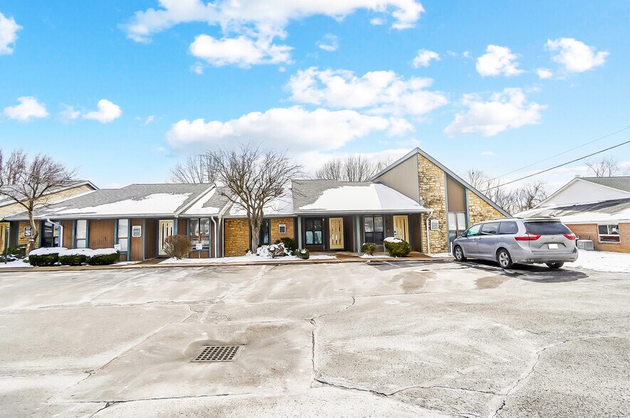 More Photos Of 9672-9694 Cincinnati Columbus Rd, West Chester Office Residential For Sale