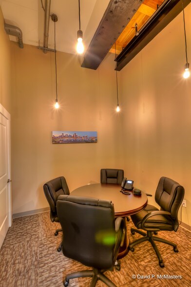 More Photos Of 2 Howard St, Cumberland Apartments For Lease