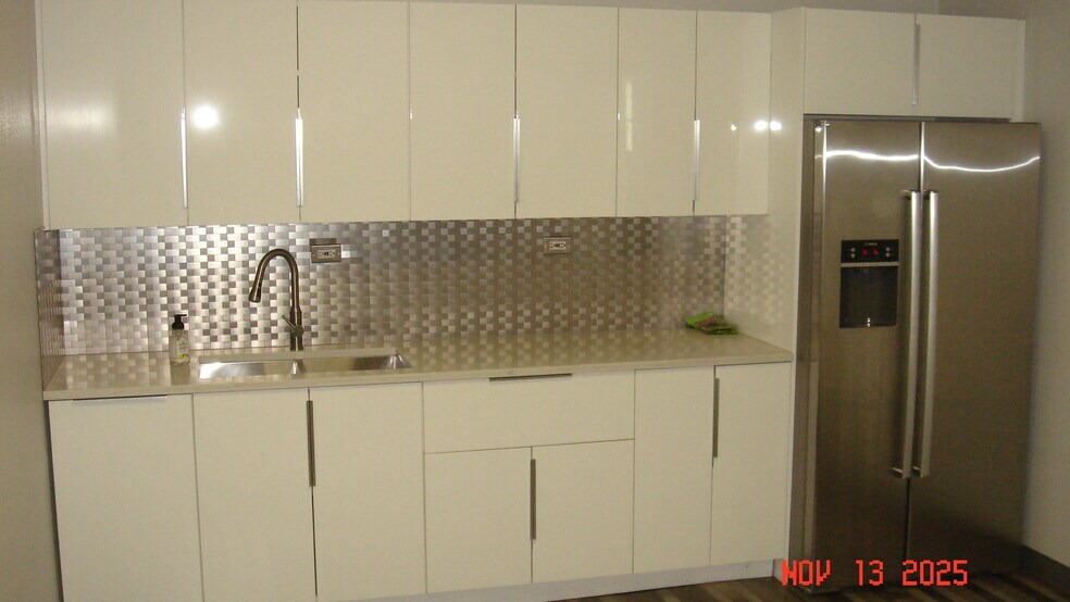 More Photos Of 7840-7860 Lehigh Ave, Morton Grove Industrial For Sale