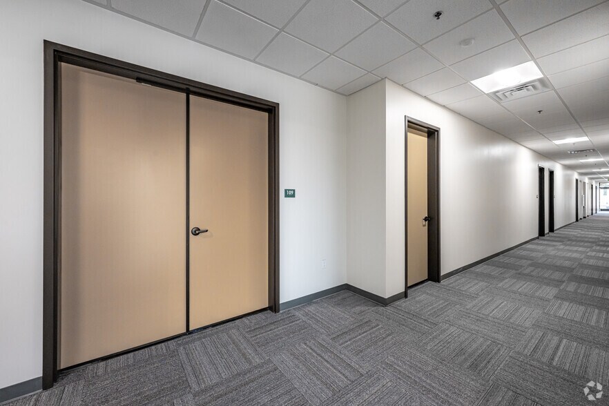 More Photos Of 5624 Philadelphia St, Chino Medical For Lease