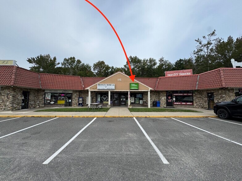 More Photos Of 115 Mathistown Rd, Little Egg Harbor Township Fast Food For Lease