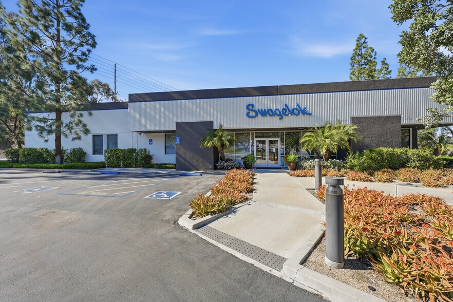 More Photos Of 9170-9190 Camino Santa Fe, San Diego Light Manufacturing For Sale