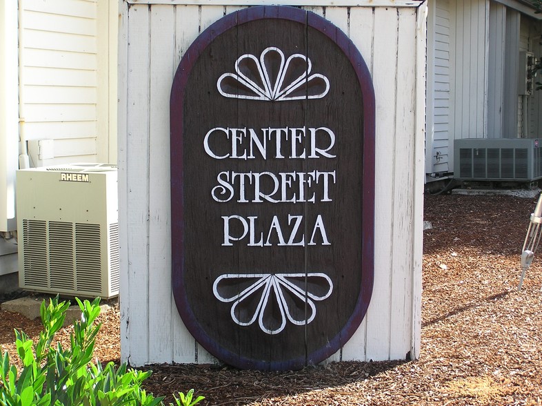 More Photos Of 720-728 Hawthorne Ave NE, Salem Unknown For Lease