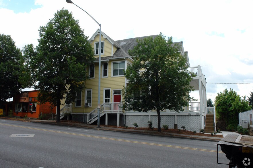 More Photos Of 2644 SE Powell Blvd, Portland Apartments For Sale