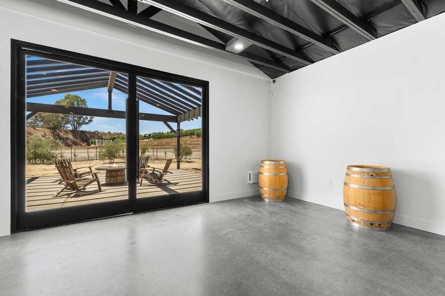 More Photos Of 36051 E Benton Rd, Temecula Winery Vineyard For Sale