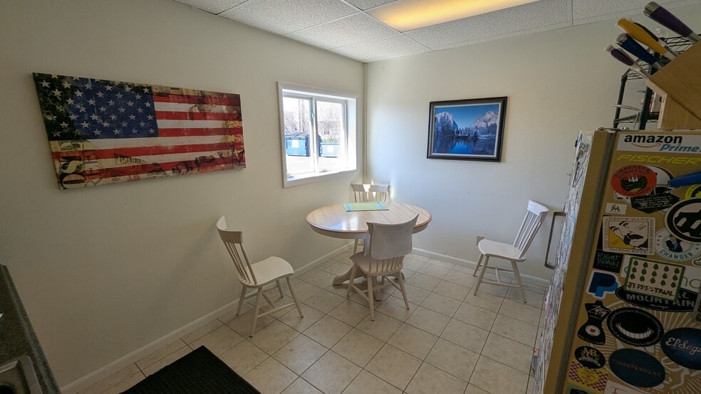 More Photos Of 571 Blue Star Ct, Traverse City Warehouse For Sale