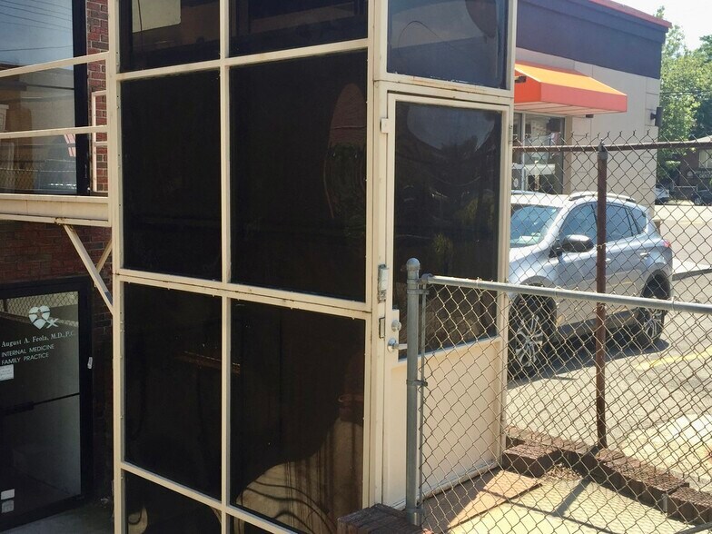 More Photos Of 763 E 83rd St, Brooklyn Medical For Lease
