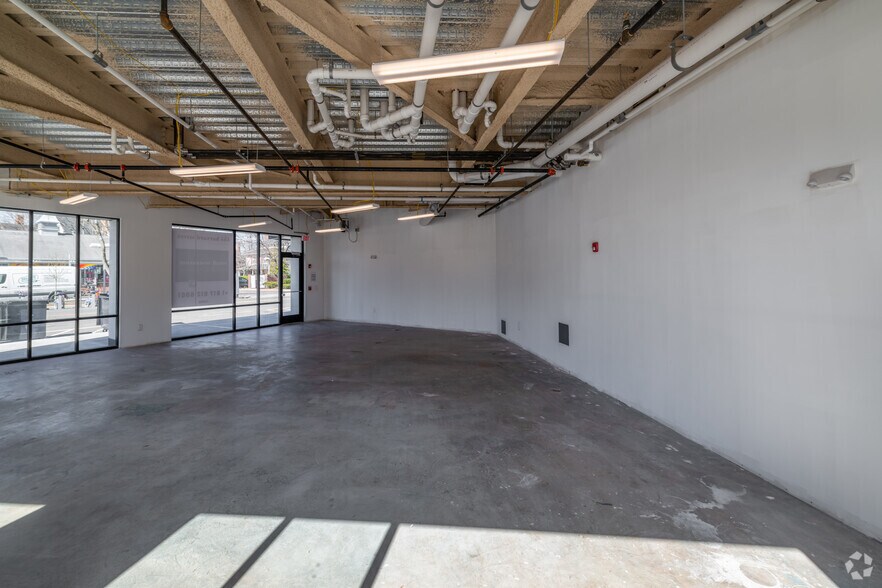 More Photos Of 455 Harvard St, Brookline Apartments For Lease