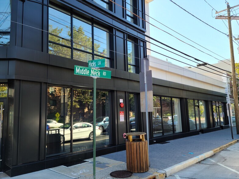 More Photos Of 705 Middle Neck Rd, Great Neck Coworking Space