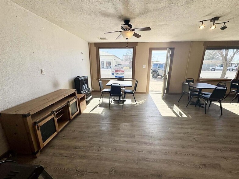 More Photos Of 218 Main St, Coldwater Restaurant For Sale