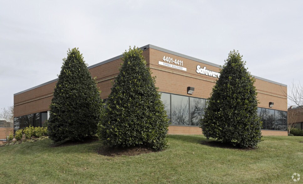 Primary Photo Of 4401-4411 Forbes Blvd, Lanham Office For Lease