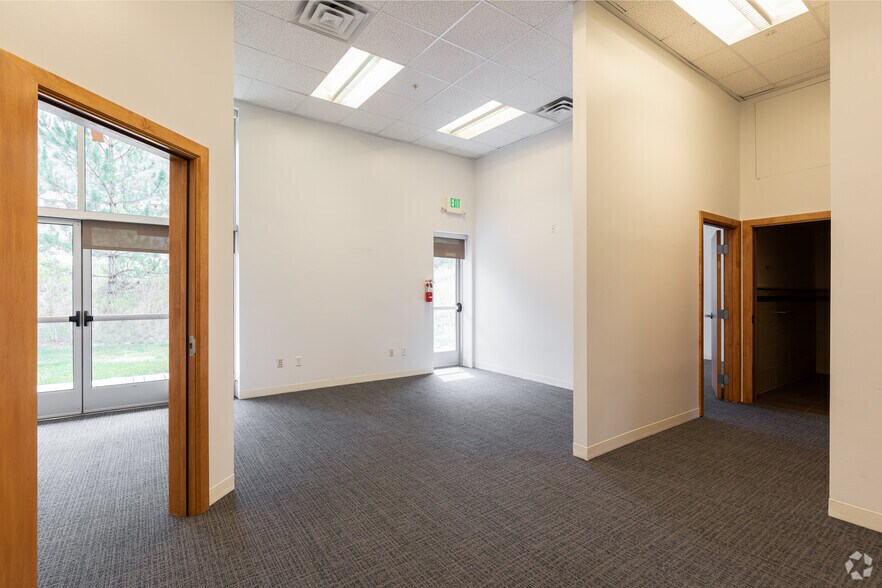 More Photos Of 1790 Bonanza Dr, Park City Office For Sale