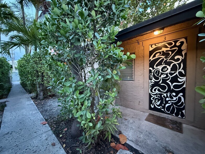 More Photos Of 118 NW 24th St, Miami Land For Sale