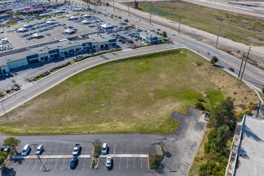More Photos Of Orange Show Rd & 215 Fwy, San Bernardino Land For Sale
