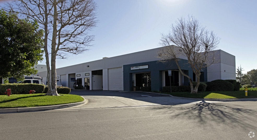 More Photos Of 5140 E Airport Dr, Ontario Unknown For Lease