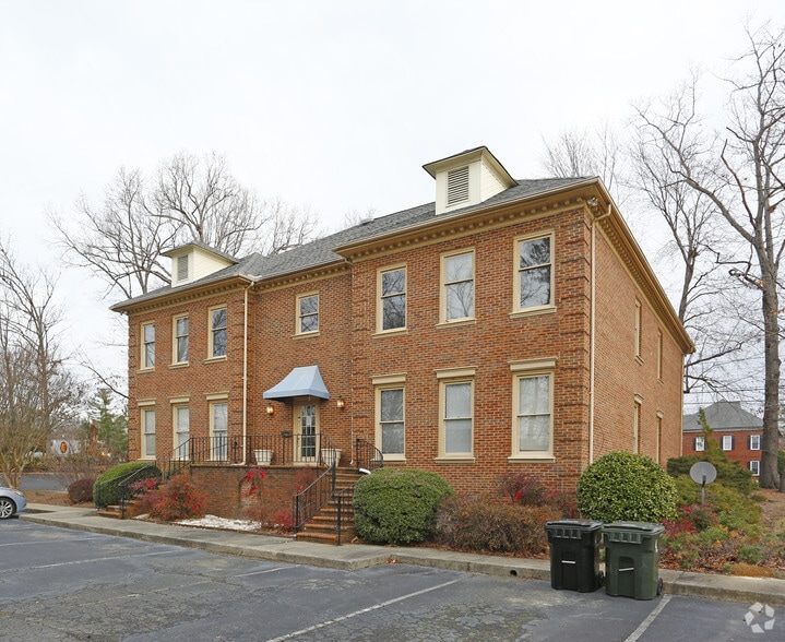 More Photos Of 2605 W Roosevelt Blvd, Monroe Loft Creative Space For Lease