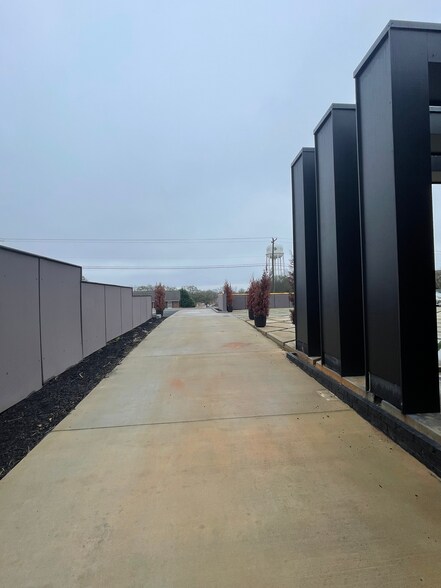 More Photos Of 7931 Valley Falls Rd, Spartanburg Loft Creative Space For Lease