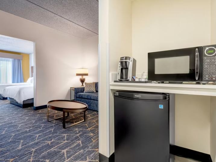 More Photos Of 1000 Imperial Ave, Rothschild Hotel For Sale