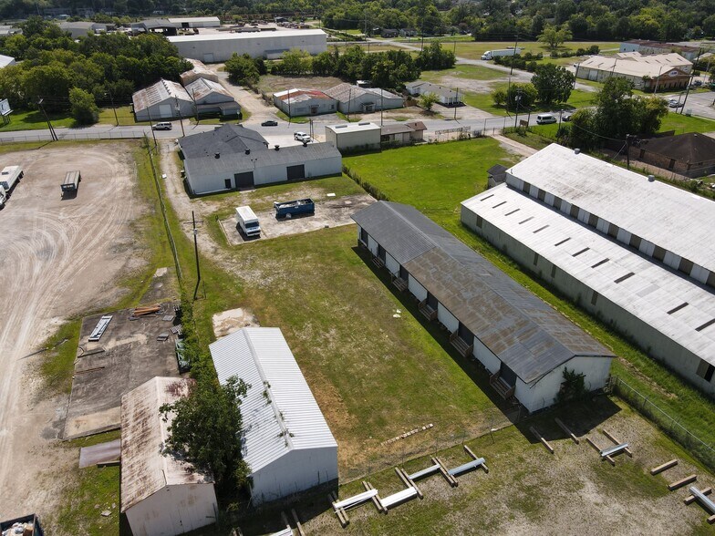 More Photos Of 470-474 S 4th St, Beaumont Industrial For Sale