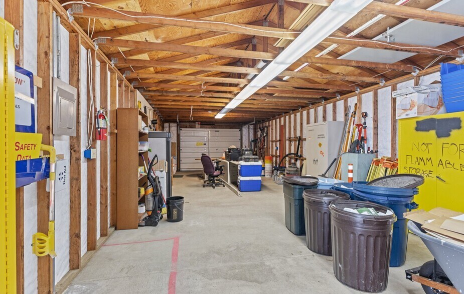 More Photos Of 307 Highway 42 E, Coquille Industrial For Sale
