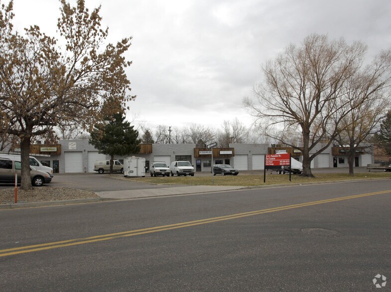 More Photos Of 31 E Panama Dr, Littleton Flex For Lease
