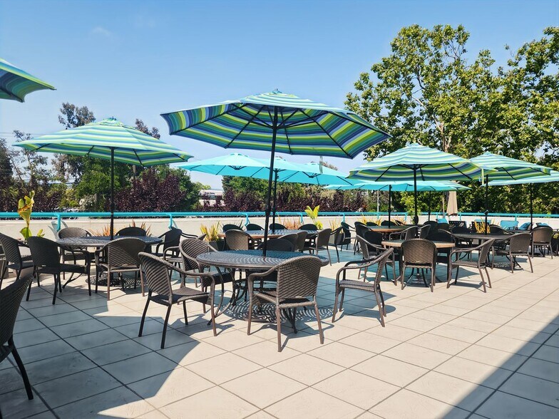 More Photos Of 149 Commonwealth Dr, Menlo Park Coworking Space