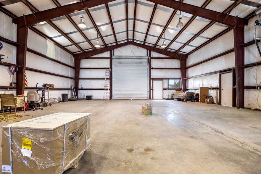 More Photos Of 679 S US 180 Highway, Springerville Distribution For Sale