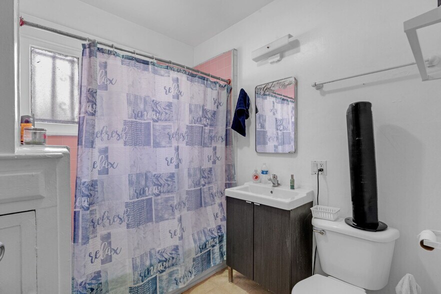 2161 Locust Ave, Long Beach, CA 90806 Apartments For Sale