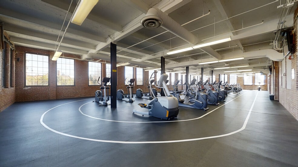 More Photos Of 243 W Main St, Springville Freestanding For Sale