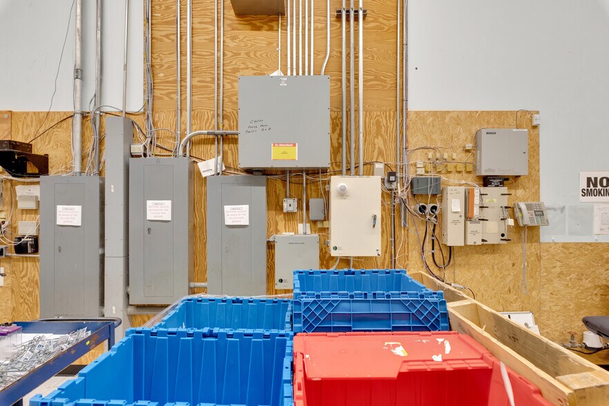 More Photos Of 1781 Stefko Blvd, Bethlehem Drugstore For Lease