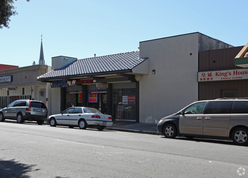 Primary Photo Of 112 E Market St, Stockton Storefront For Sale