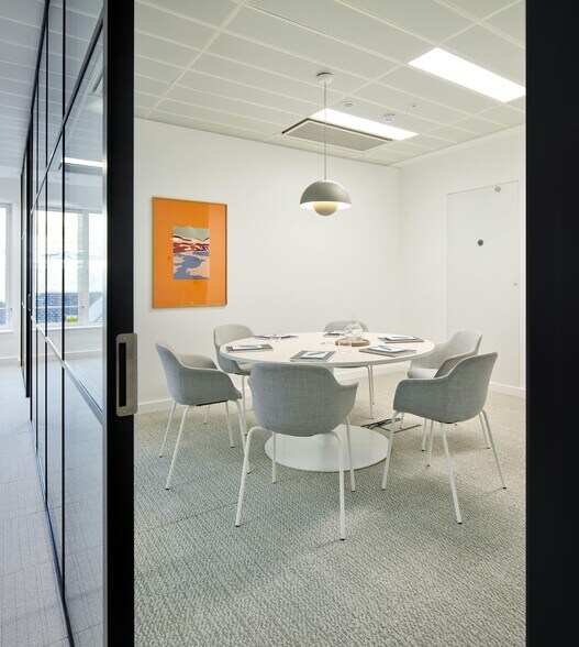 More Photos Of 1 Kingsway, London Office For Lease