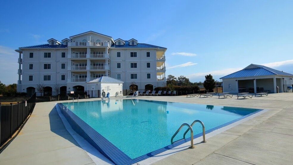 More Photos Of 231 Waterside Dr, Roper Apartments For Sale