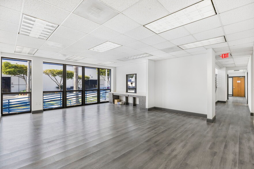 More Photos Of 2855 NW 75th Ave, Miami Warehouse For Lease