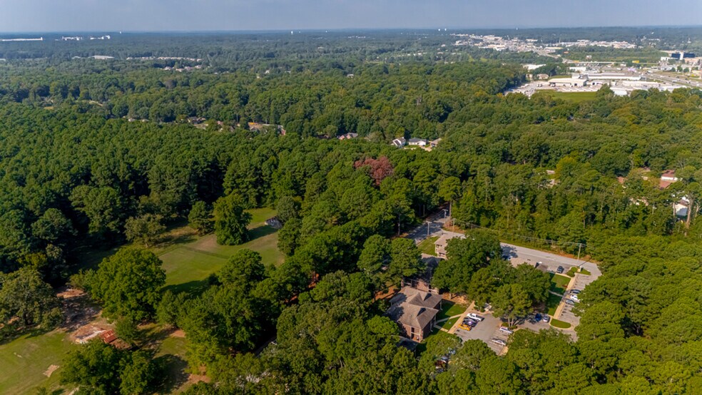 More Photos Of 1810 Bishop Rd, Bryant Apartments For Sale