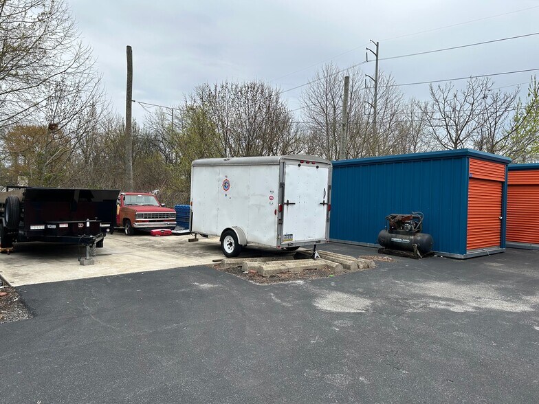 More Photos Of 311-315 Oak Ln, Glenolden Self Storage For Sale