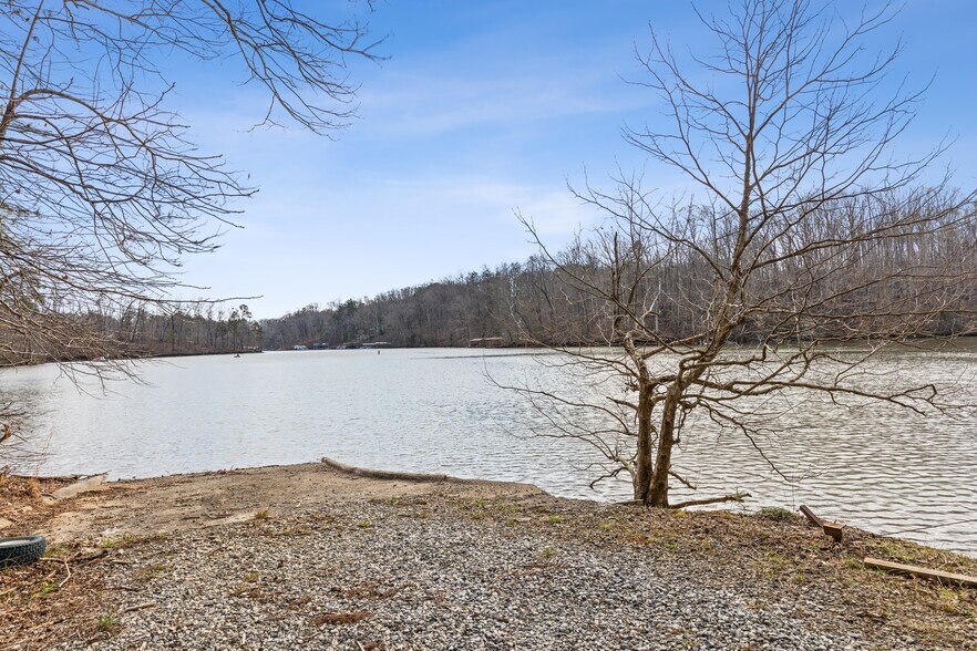 More Photos Of 5735 Archer Ave, Cumming Apartments For Sale