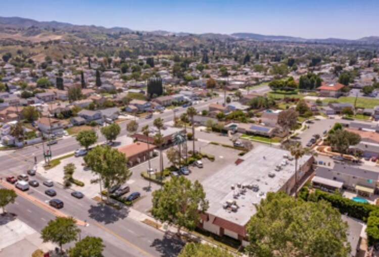 More Photos Of 2503-2539 Royal Ave, Simi Valley Unknown For Lease
