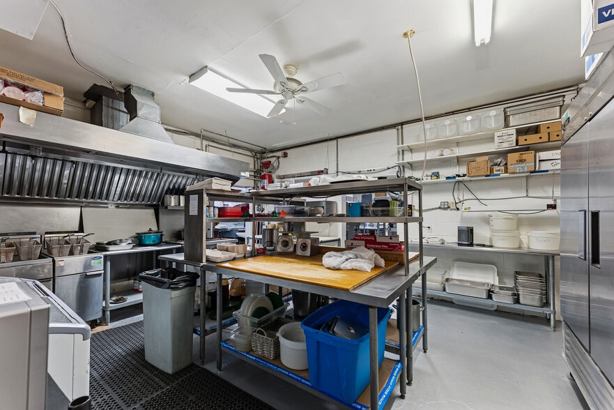 More Photos Of 3710 Landis Ave, Sea Isle City Freestanding For Sale