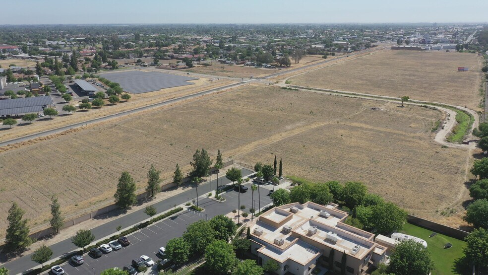 More Photos Of Highway 198 Hwy @ 12th Street, Hanford Land For Sale