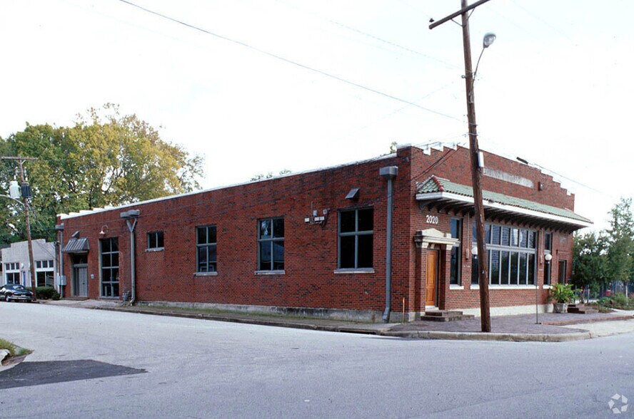 More Photos Of 2020 N Memorial Way, Houston Office For Sale