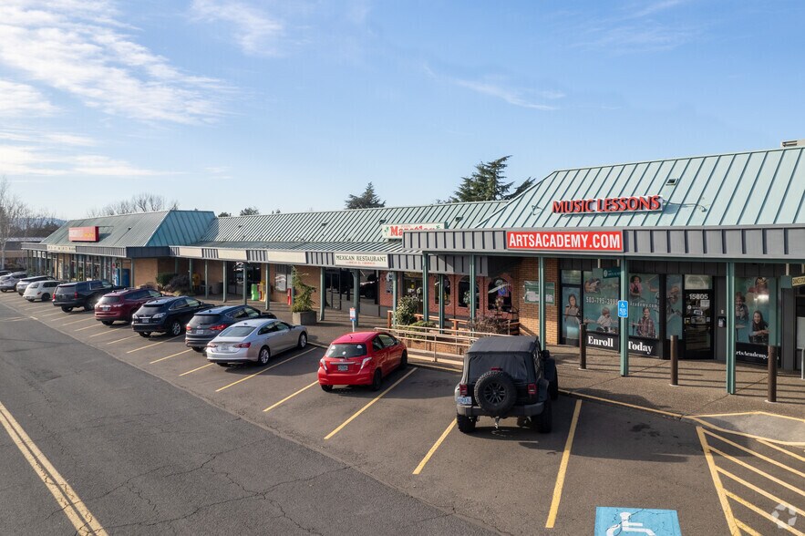 More Photos Of 15525-15785 SW 116th Ave, King City General Retail For Lease