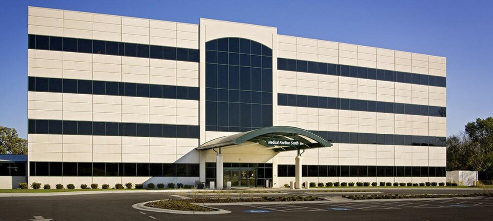 More Photos Of 2150 Gettler St, Dyer Medical For Lease