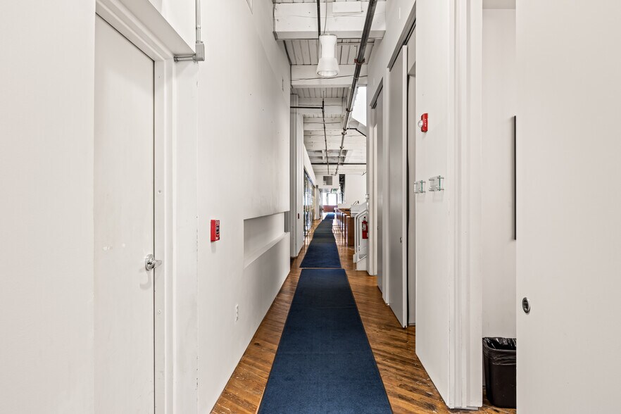 More Photos Of 317 E Water St, Charlottesville Office For Sale