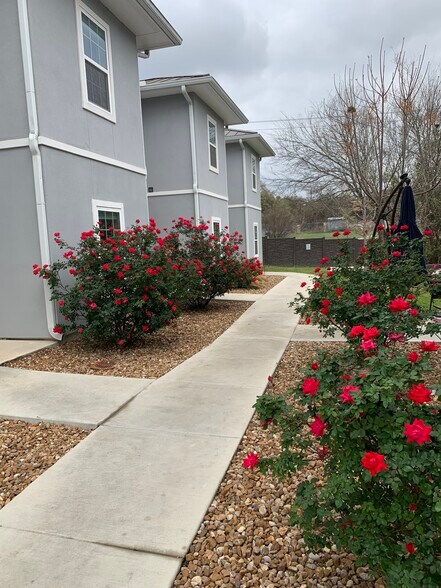 More Photos Of 10503 West Ave, San Antonio Apartments For Sale