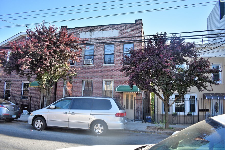 More Photos Of 734 E 227th St, Bronx Apartments For Sale