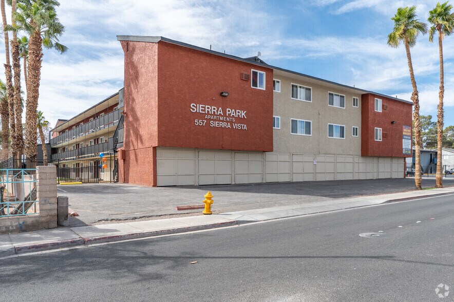 More Photos Of 557 Sierra Vista Dr, Las Vegas Apartments For Sale
