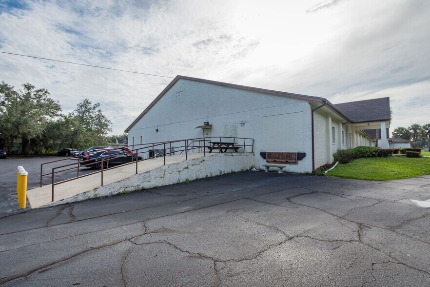 More Photos Of 5431 E Silver Springs Blvd, Silver Springs Office For Lease